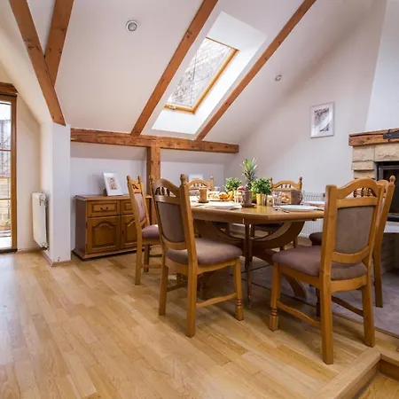 Apartment Spacious Old Town Penthouse With Balcony #12 Prague