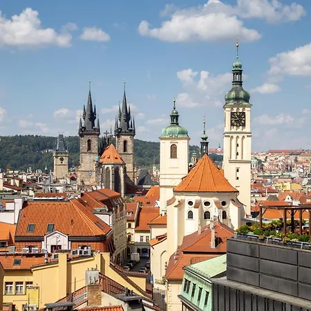 Spacious Old Town Penthouse With Balcony #12 *